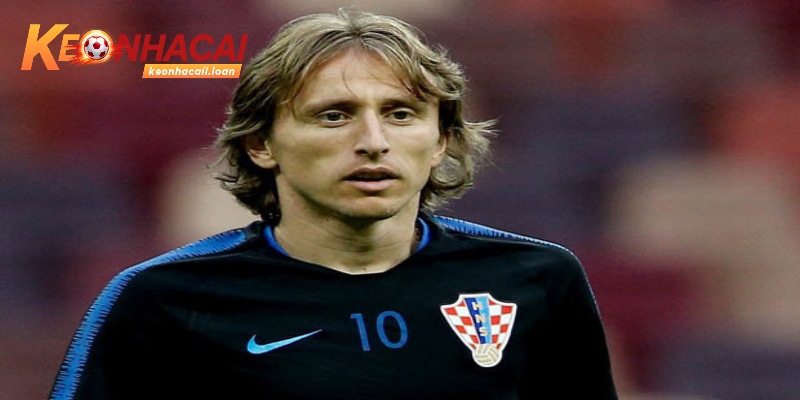 Sự ảnh hưởng trực quan của cầu thủ Luka Modric 